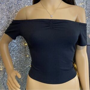 ‼️CLEARANCE Item‼️| Off - Shoulder Scrunched Crop Top